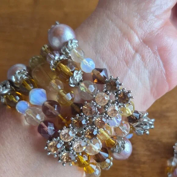 Statement pieces! - Picture 3 of 3